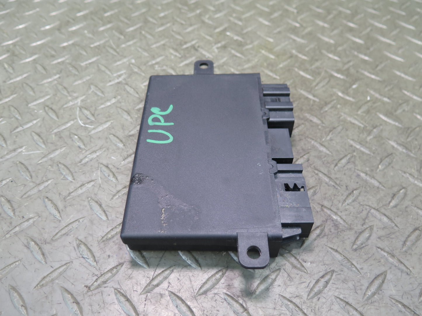2011-2018 Porsche Cayenne 958 Front Left or Right Seat Control Module 7PP959760F