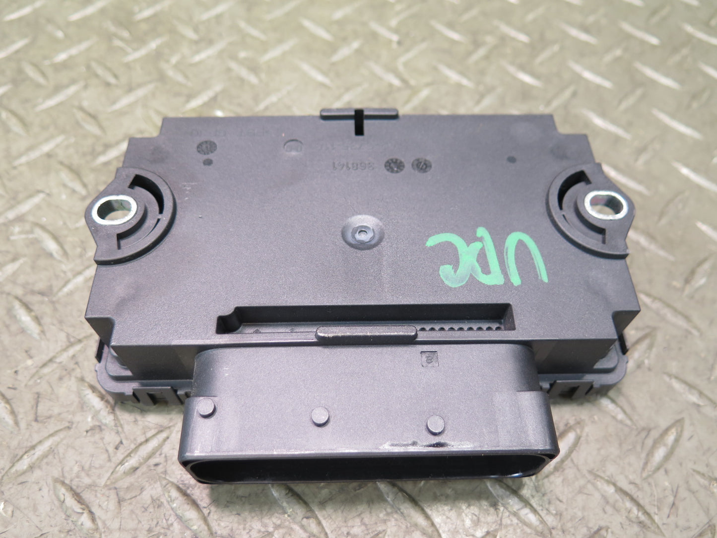 2011-2018 Porsche Cayenne 958 Electric Parking Brake Control Module 7P0907801F