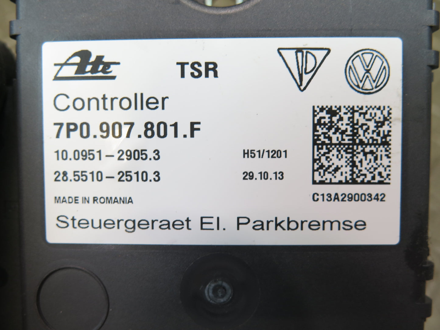 2011-2018 Porsche Cayenne 958 Electric Parking Brake Control Module 7P0907801F