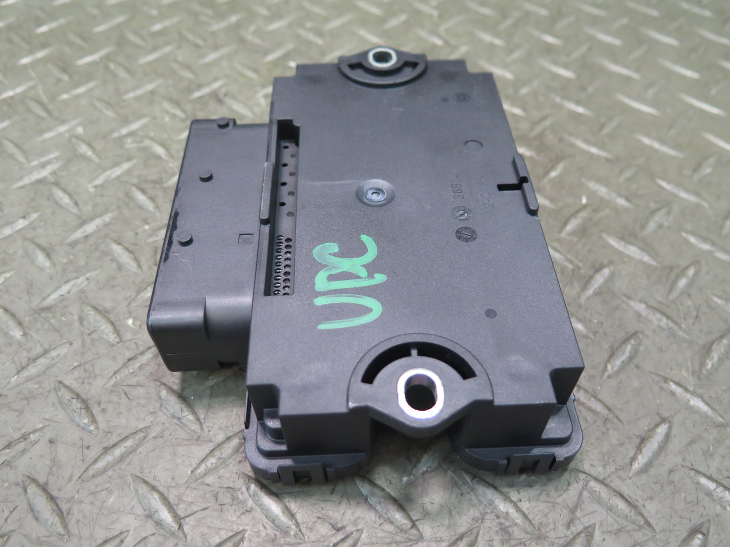 2011-2018 Porsche Cayenne 958 Electric Parking Brake Control Module 7P0907801F