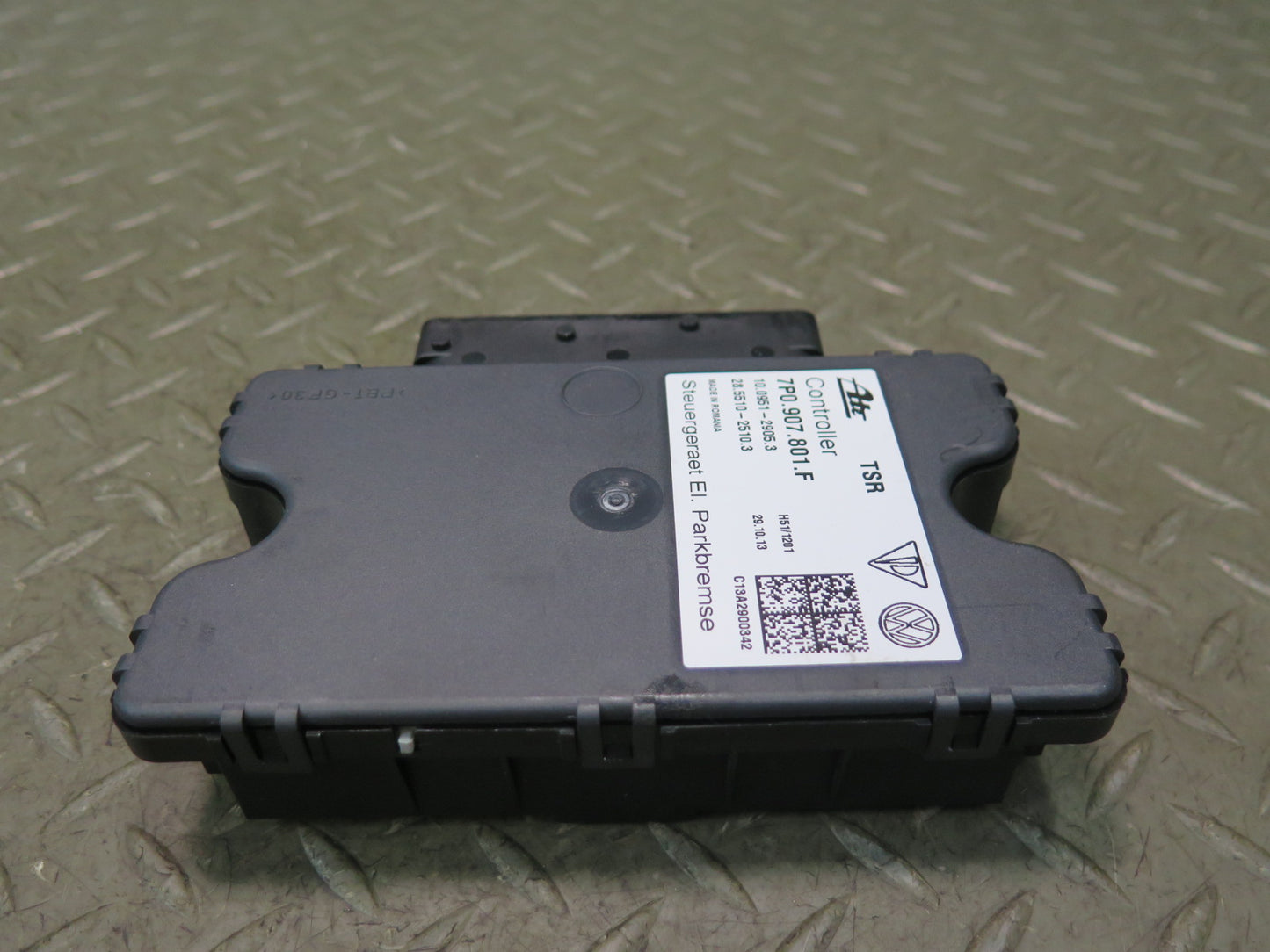2011-2018 Porsche Cayenne 958 Electric Parking Brake Control Module 7P0907801F
