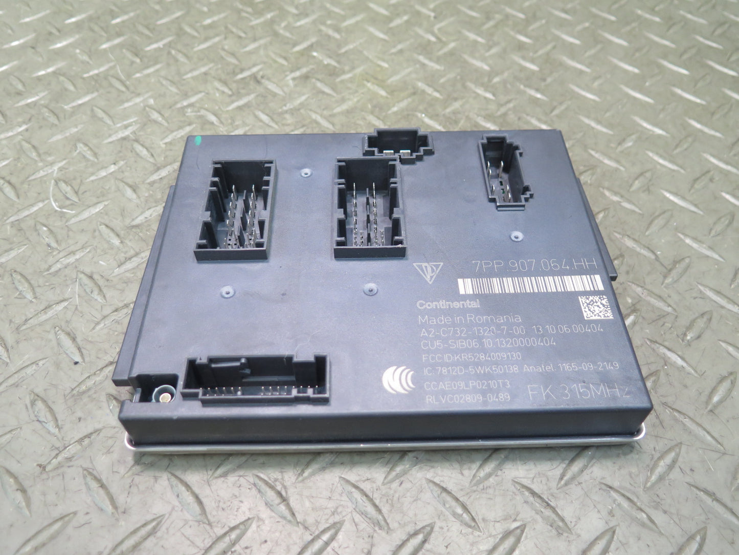 2011-2018 Porsche Cayenne 958 Front Body Control Module BCM BCU 7PP907064HH