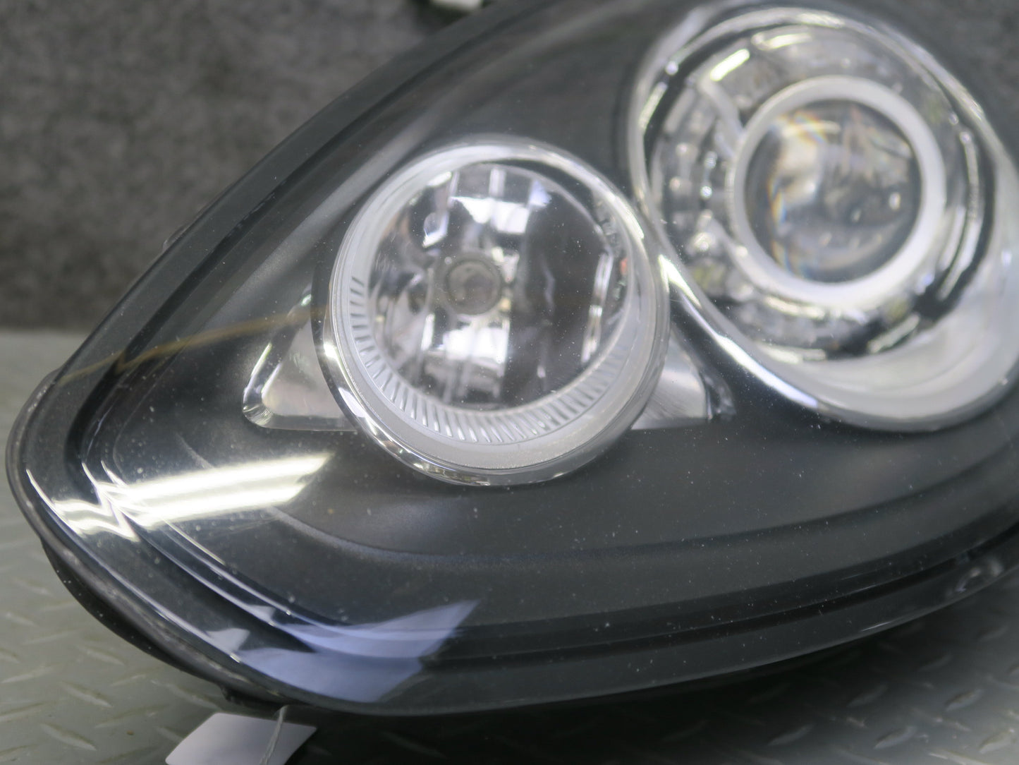 2014-2016 Porsche Panamera 970 Front Left Driver Side HID Xenon Headlight Lamp