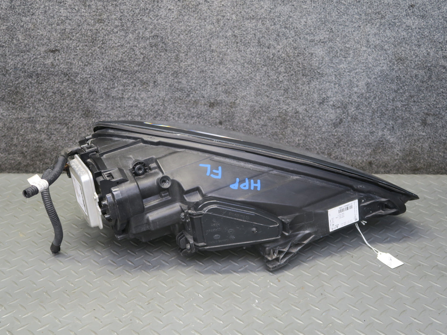 2014-2016 Porsche Panamera 970 Front Left Driver Side HID Xenon Headlight Lamp