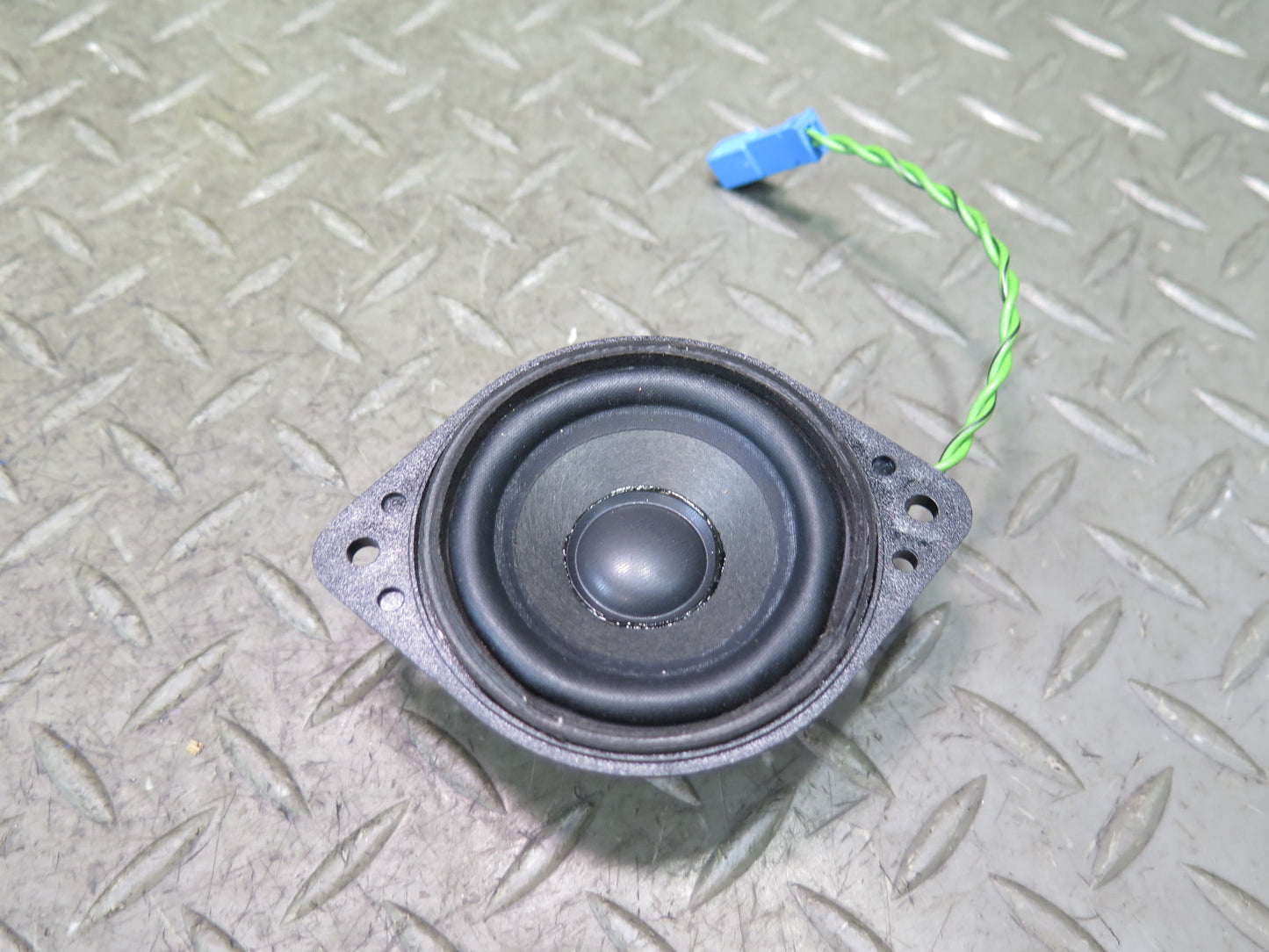 2002-2012 Mercedes W463 G500 Front Left & Right Door Lower Speaker Set of 2