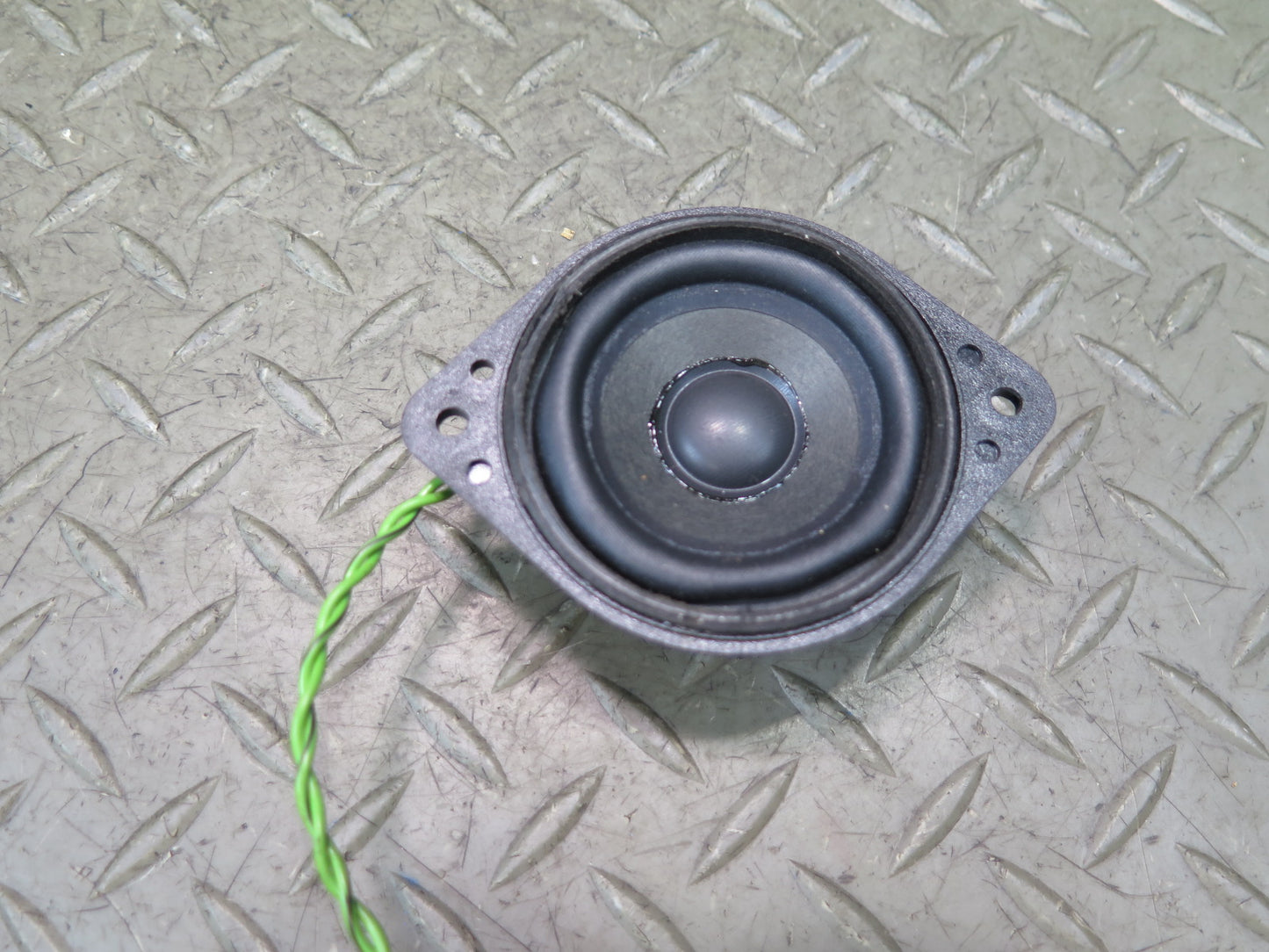 2002-2012 Mercedes W463 G500 Front Left & Right Door Lower Speaker Set of 2