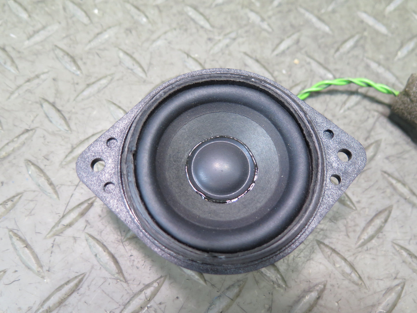 2002-2012 Mercedes W463 G500 Front Left & Right Door Lower Speaker Set of 2