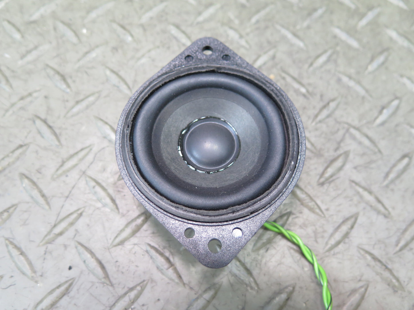 2002-2012 Mercedes W463 G500 Front Left & Right Door Lower Speaker Set of 2