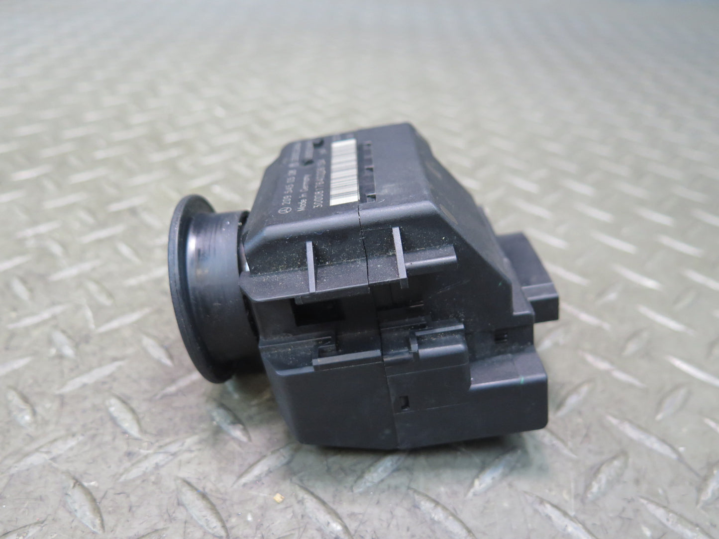 2002-2007 Mercedes W463 G500 Ignition Switch Module 2095450508
