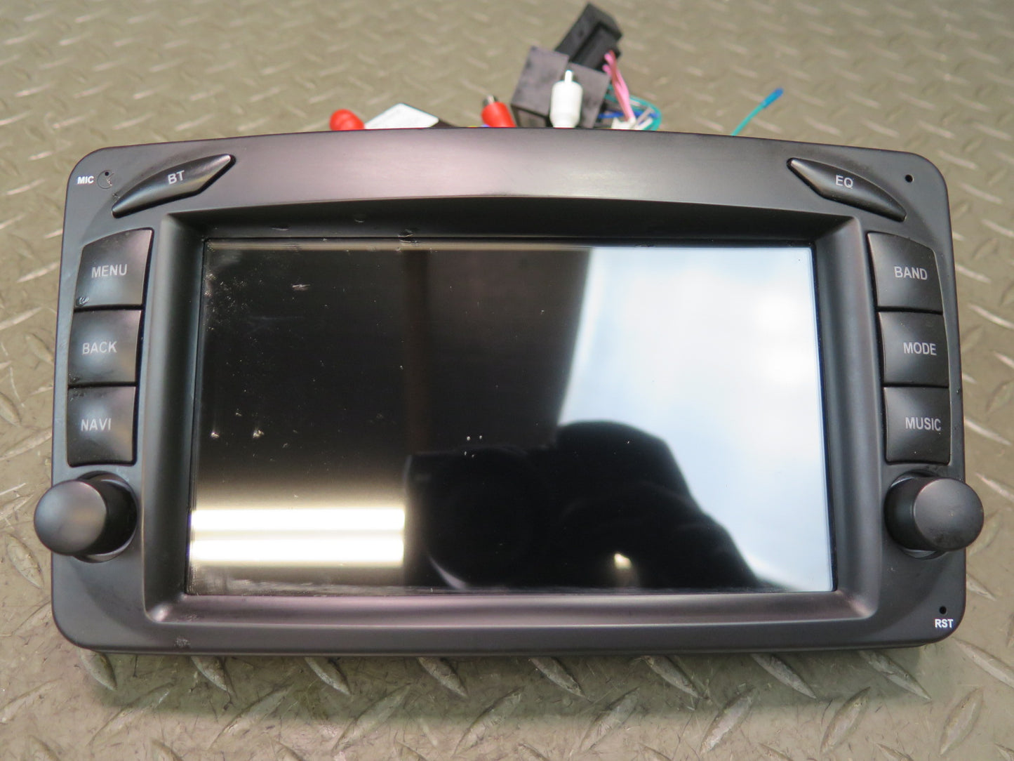 2002-2003 Mercedes W463 G500 7" Android Navigation MP3 Player Head Unit Hizpo