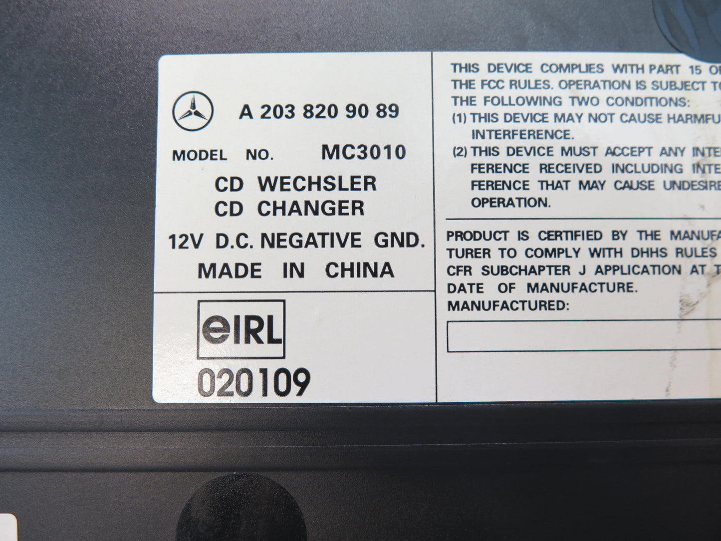 2002-2012 Mercedes W463 G500 CD Changer Player w Magazine 2038209089