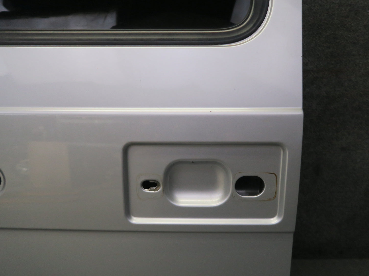 2002-2007 Mercedes W463 G500 Rear Trunk Tailgate Lid Shell Cover Silver