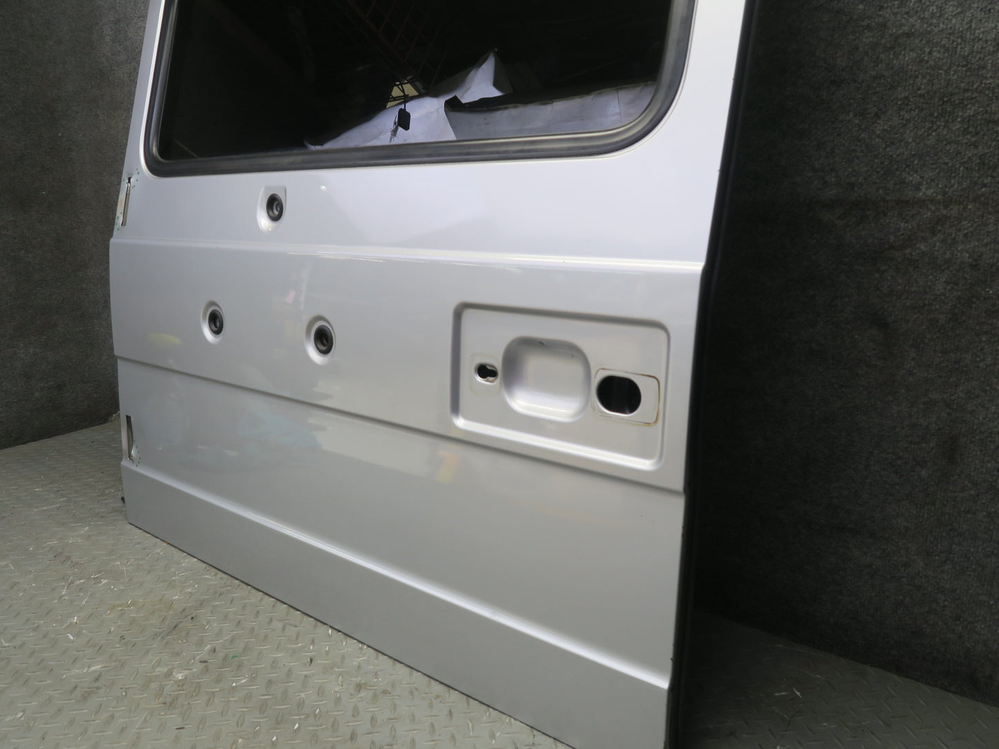 2002-2007 Mercedes W463 G500 Rear Trunk Tailgate Lid Shell Cover Silver