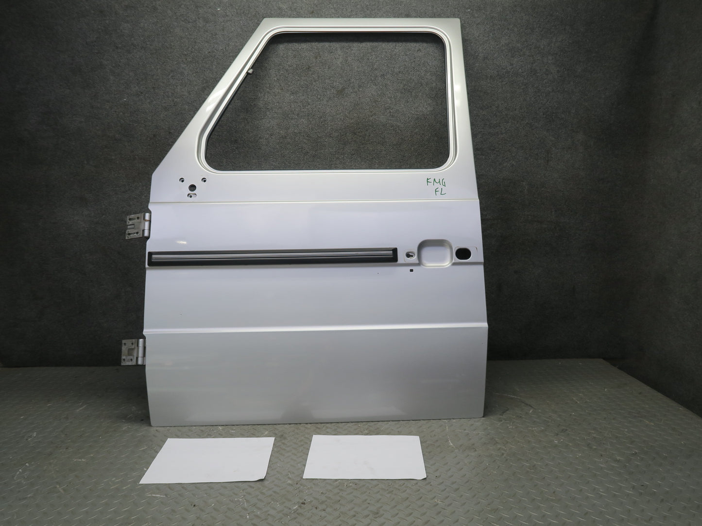 2002-2012 Mercedes W463 G500 G550 Front Left Driver Side Door Shell Panel Silver