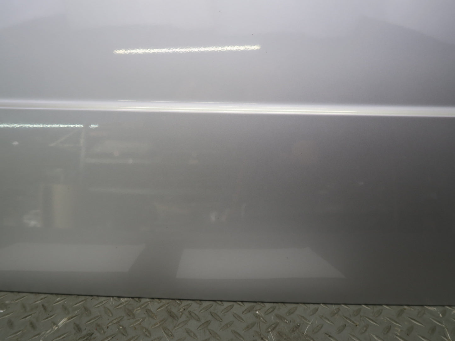 2002-2012 Mercedes W463 G500 G550 Front Left Driver Side Door Shell Panel Silver