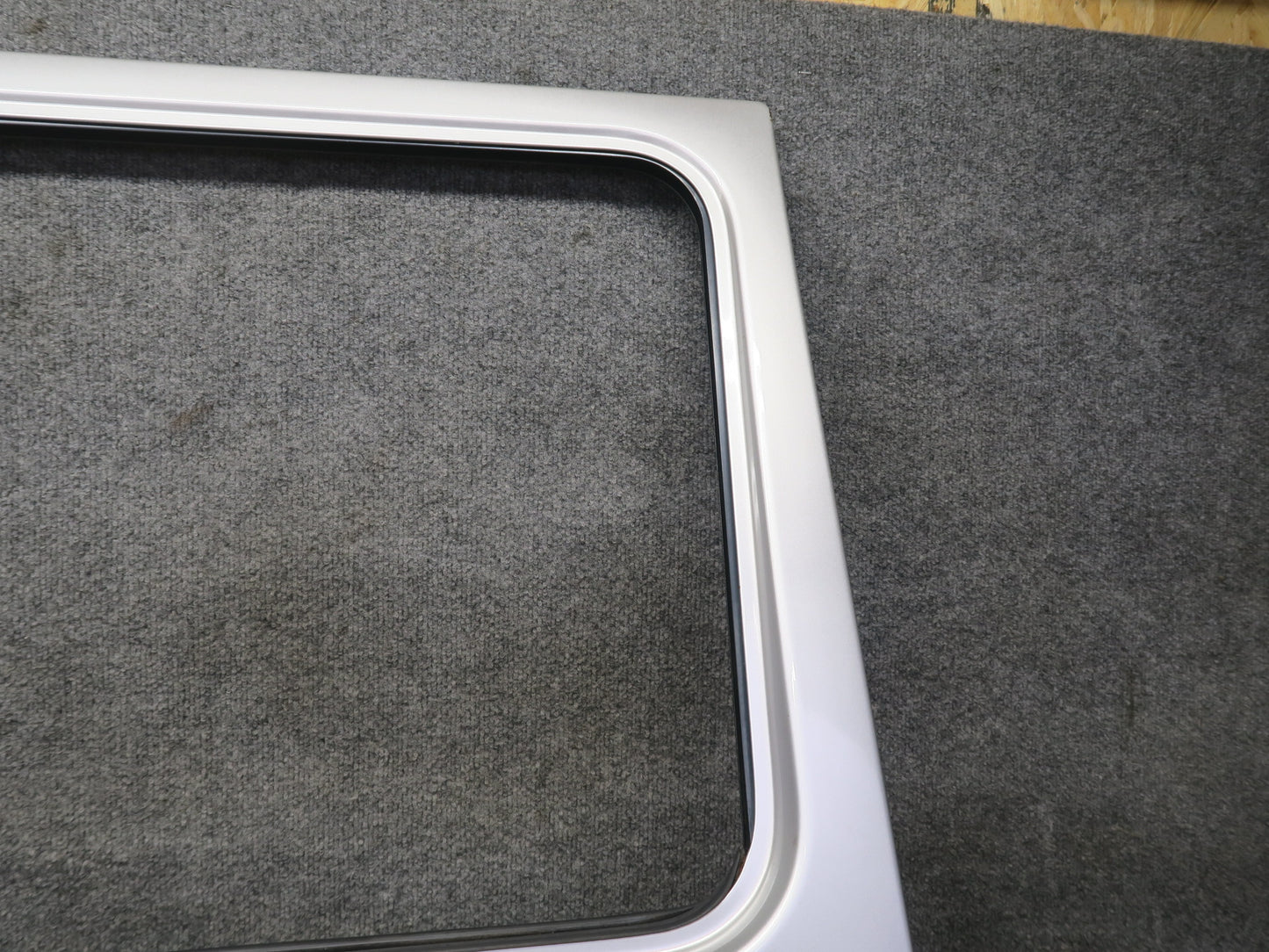 2002-2012 Mercedes W463 G500 G550 Front Left Driver Side Door Shell Panel Silver
