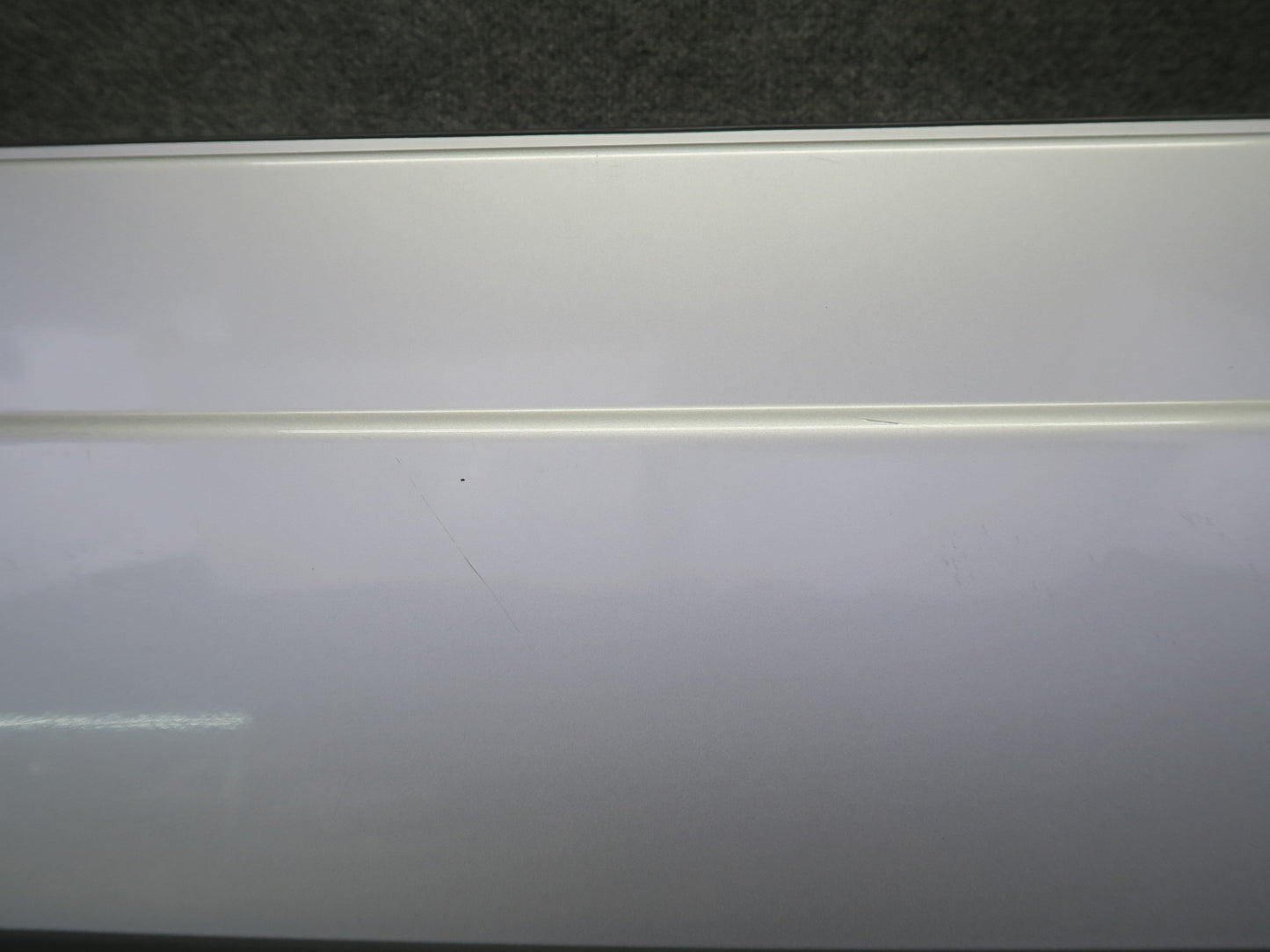 2002-2012 Mercedes W463 G500 G550 G55 AMG Front Right Door Shell Panel Silver