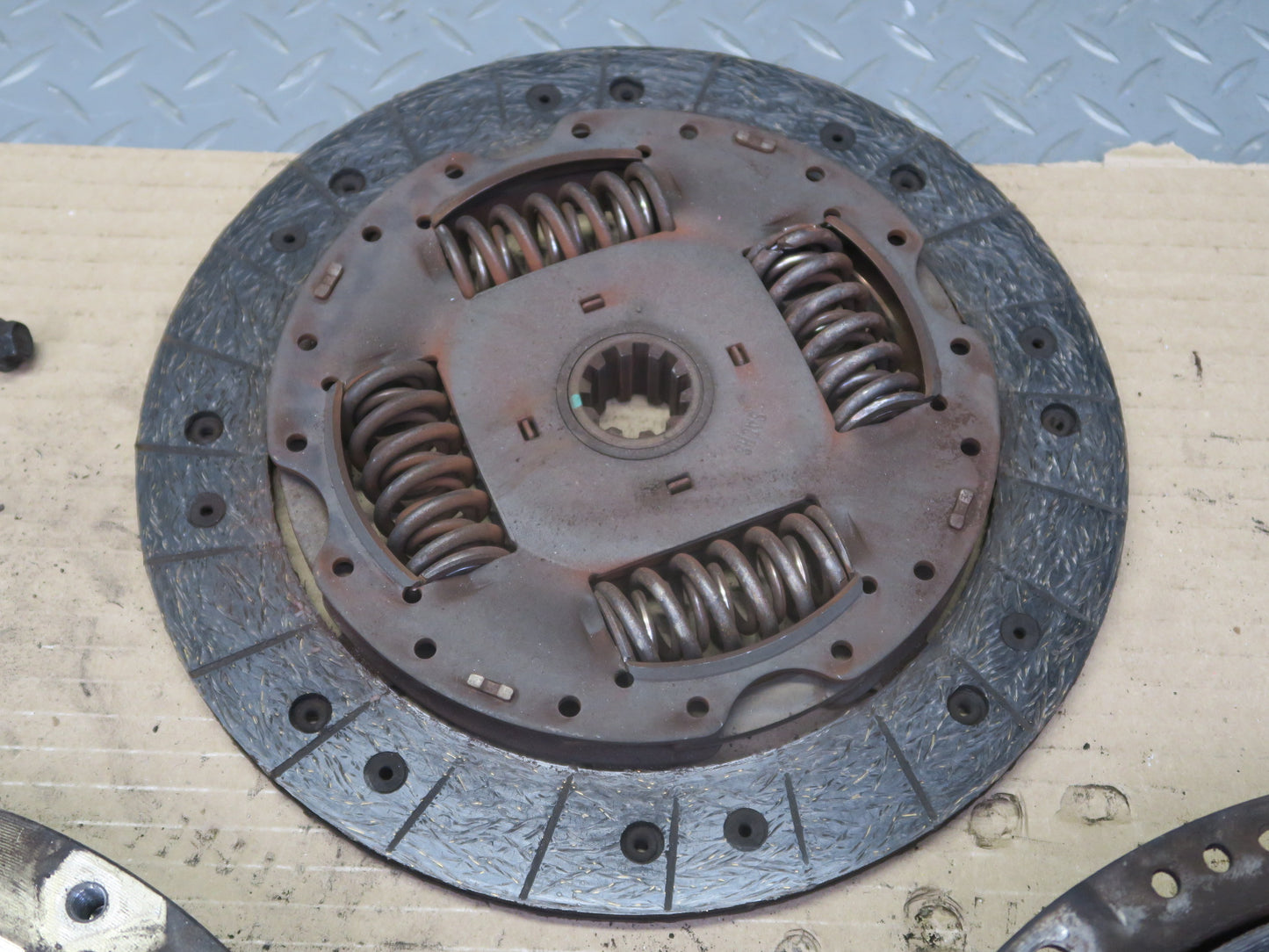 07-11 Jeep Wrangler JK 3.8L M/T Manual Flywheel Clutch Pressure Plate Set OEM