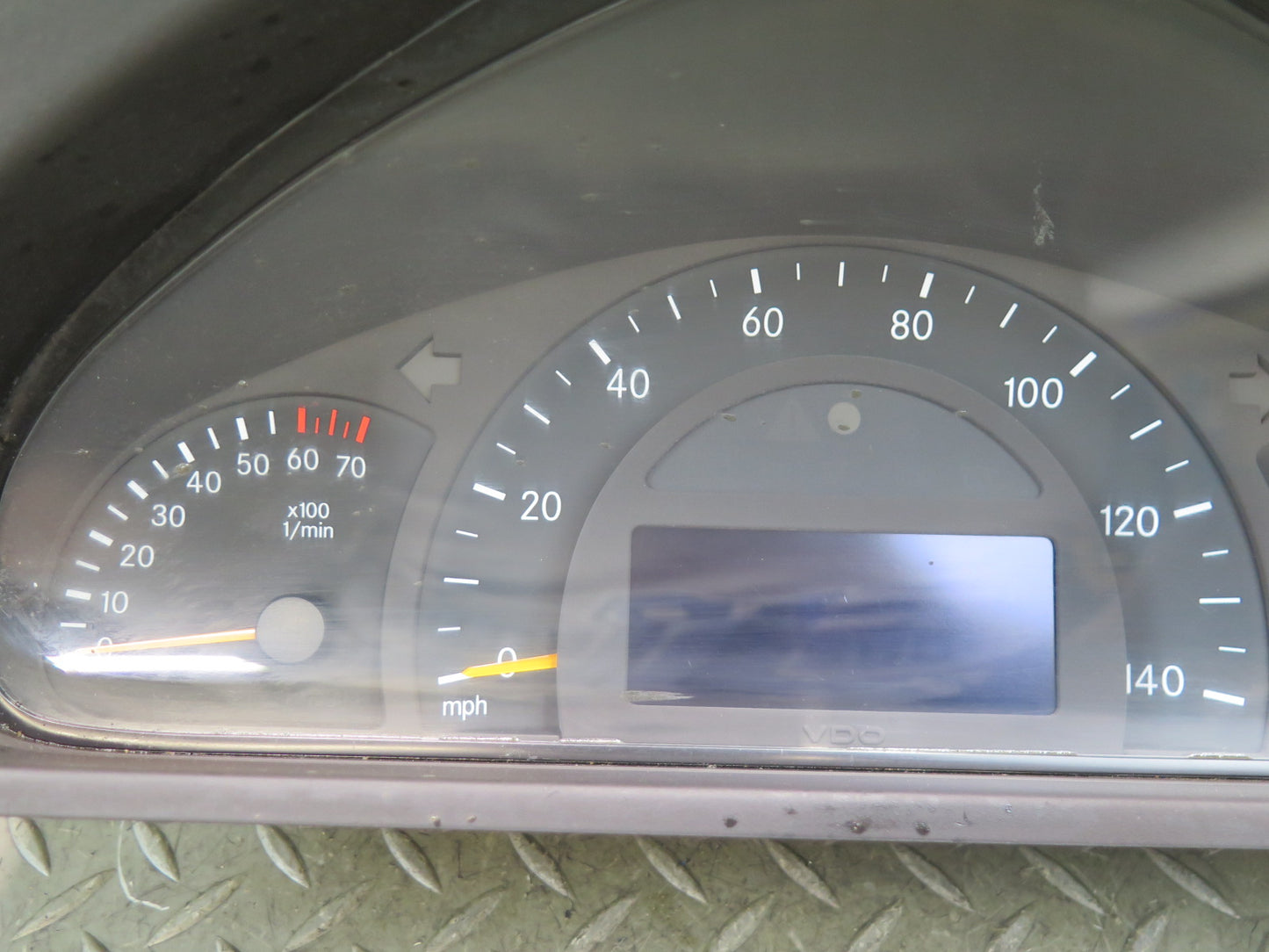 2003 Mercedes W463 G500 Instrument Cluster Gauge Speedometer 4635402811