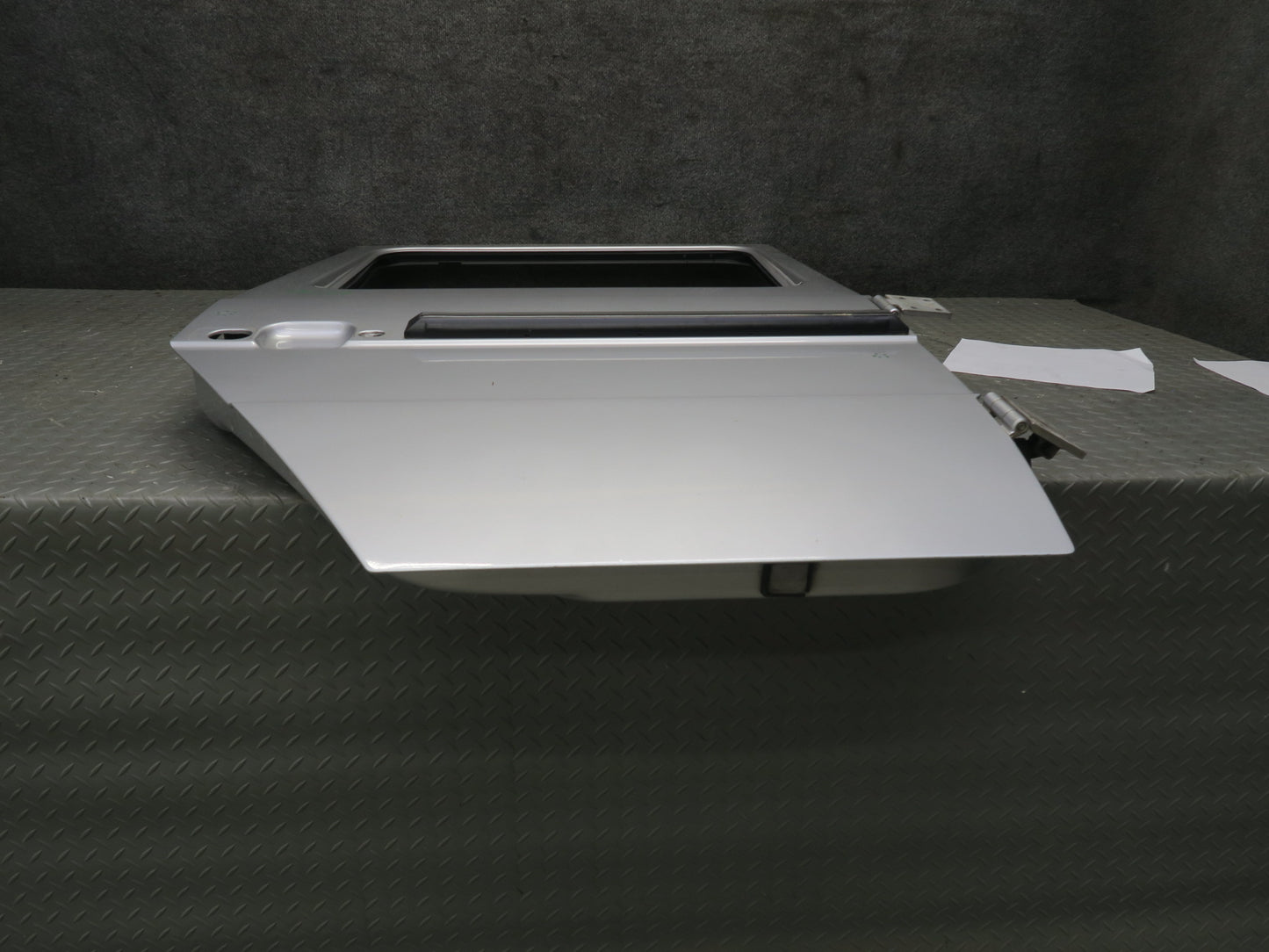 2002-2012 Mercedes W463 G500 G550 G55 AMG Rear Right Door Shell Panel Silver