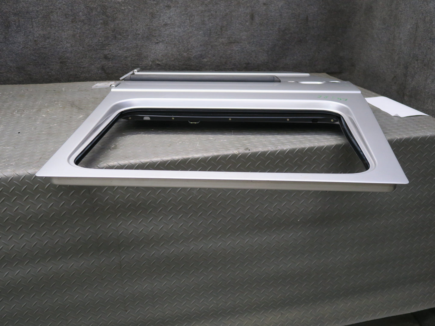 2002-2012 Mercedes W463 G500 G550 G55 AMG Rear Right Door Shell Panel Silver