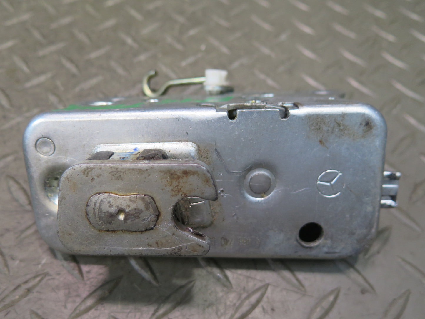 2002-2012 Mercedes W463 G500 Rear Trunk Door Lock Latch