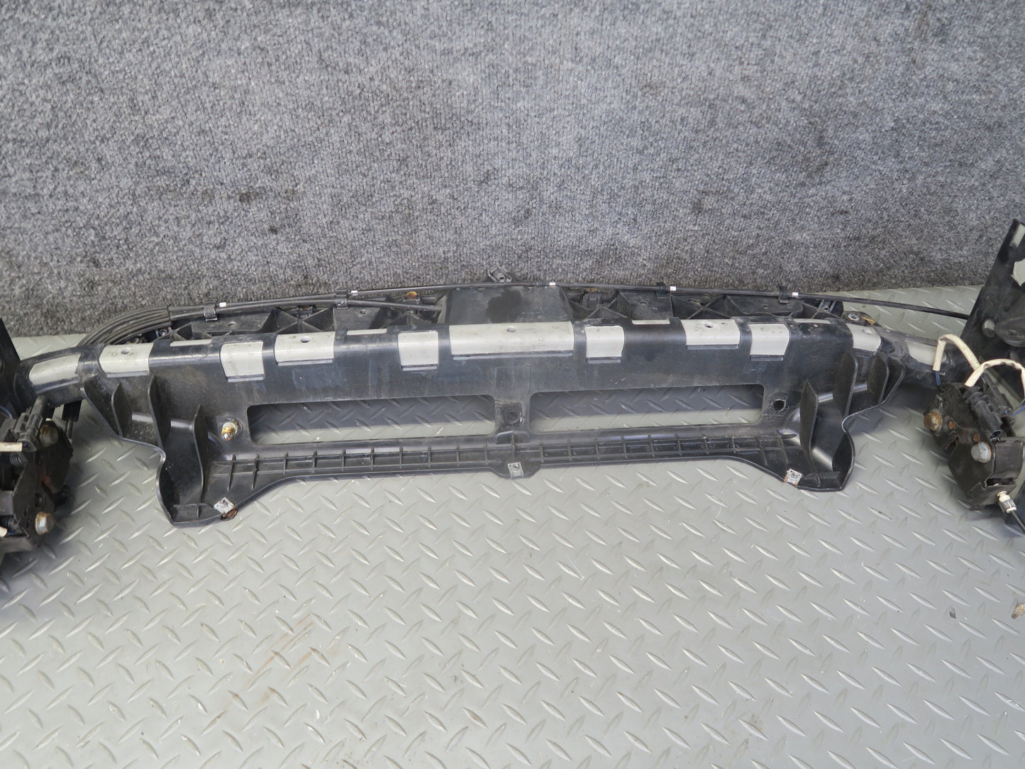 2017-2020 Maserati Levante M161 Engine Radiator Upper Core Support Frame Bar
