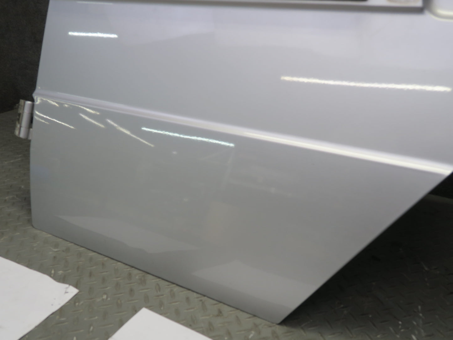 2002-2012 Mercedes W463 G500 G550 Rear Left Driver Side Door Shell Panel Silver