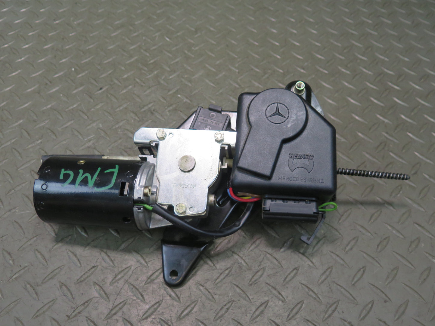 2002-2012 Mercedes W463 G500 Sunroof Motor Drive Unit 4637800007