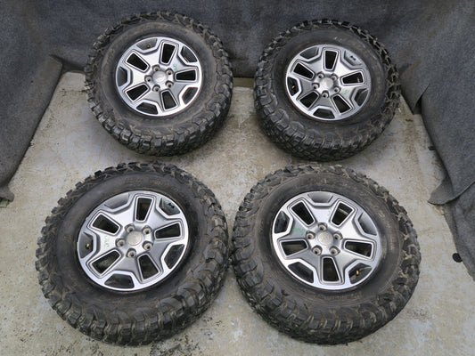 13-18 Jeep Wrangler JK  Set of 4 R17" Wheel Rim 17x7.5 ET44.45 Bfgoodrich 285/70