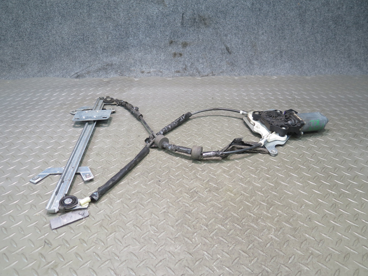 2002-2018 Mercedes W463 G500 G550 G55 Rear Left Door Window Regulator w Motor