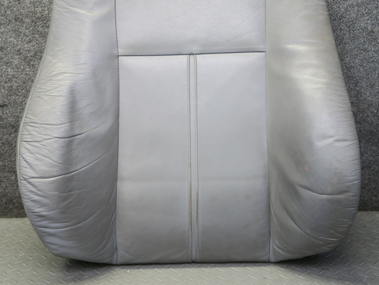99-03 BMW E39 540ia Front Left Sport Seat Upper Leather Cushion Gray OEM