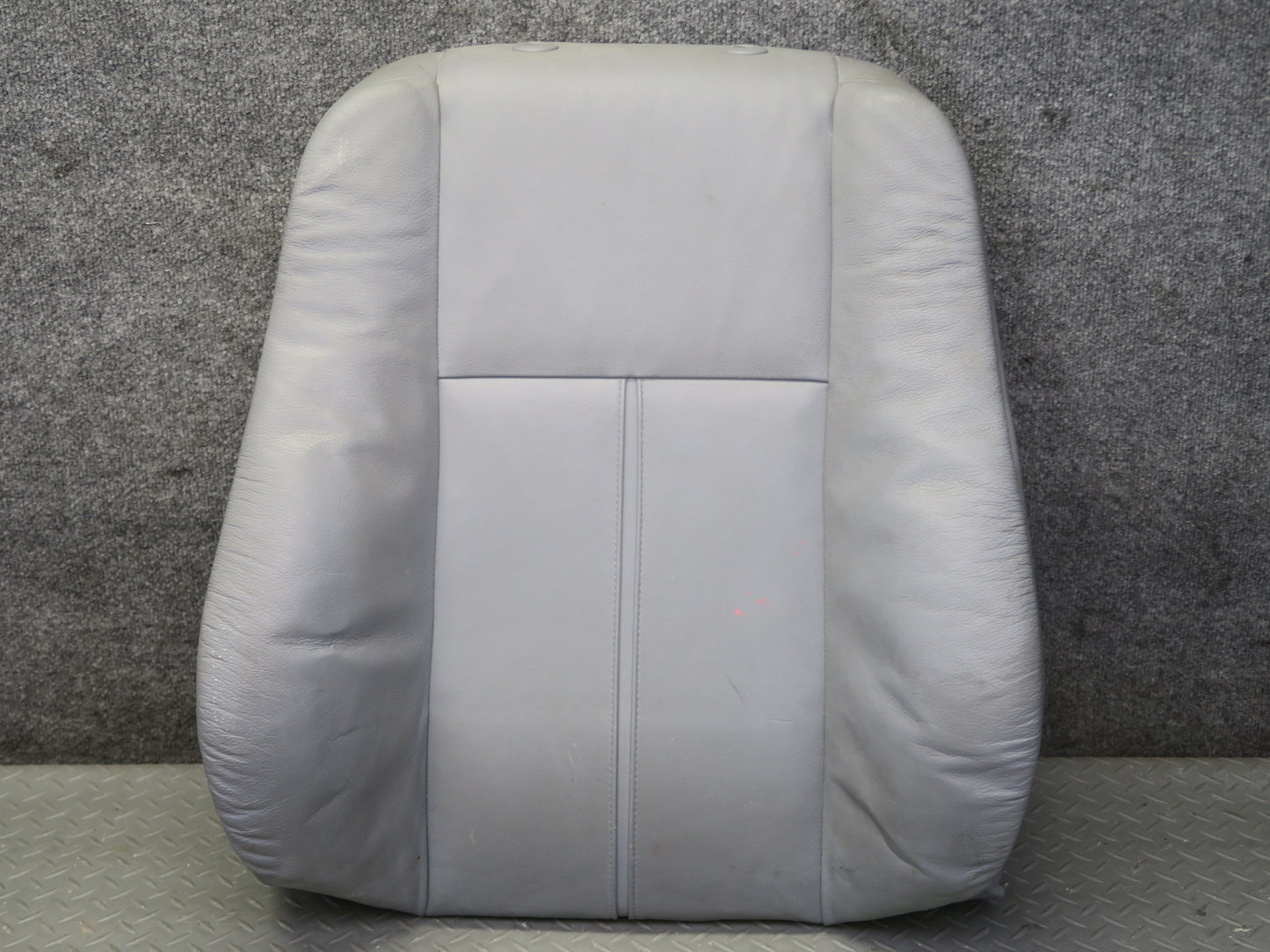 99-03 BMW E39 540ia Front Right Sport Seat Upper Leather Cushion Gray OEM
