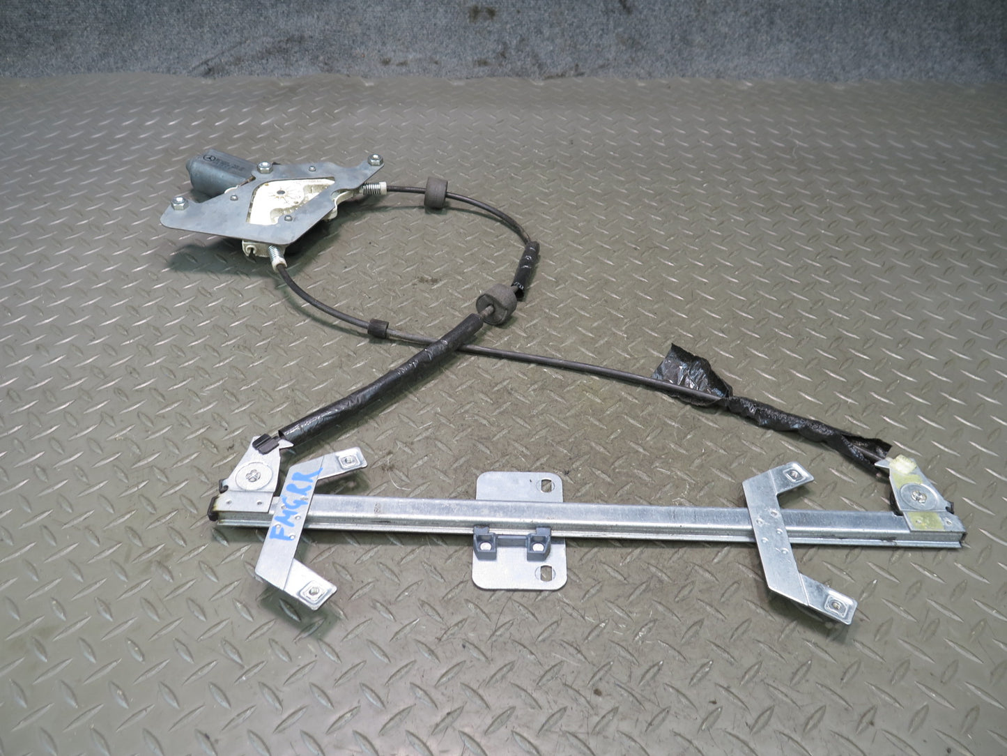 2002-2018 Mercedes W463 G500 G550 G55 Rear Right Door Window Regulator w Motor