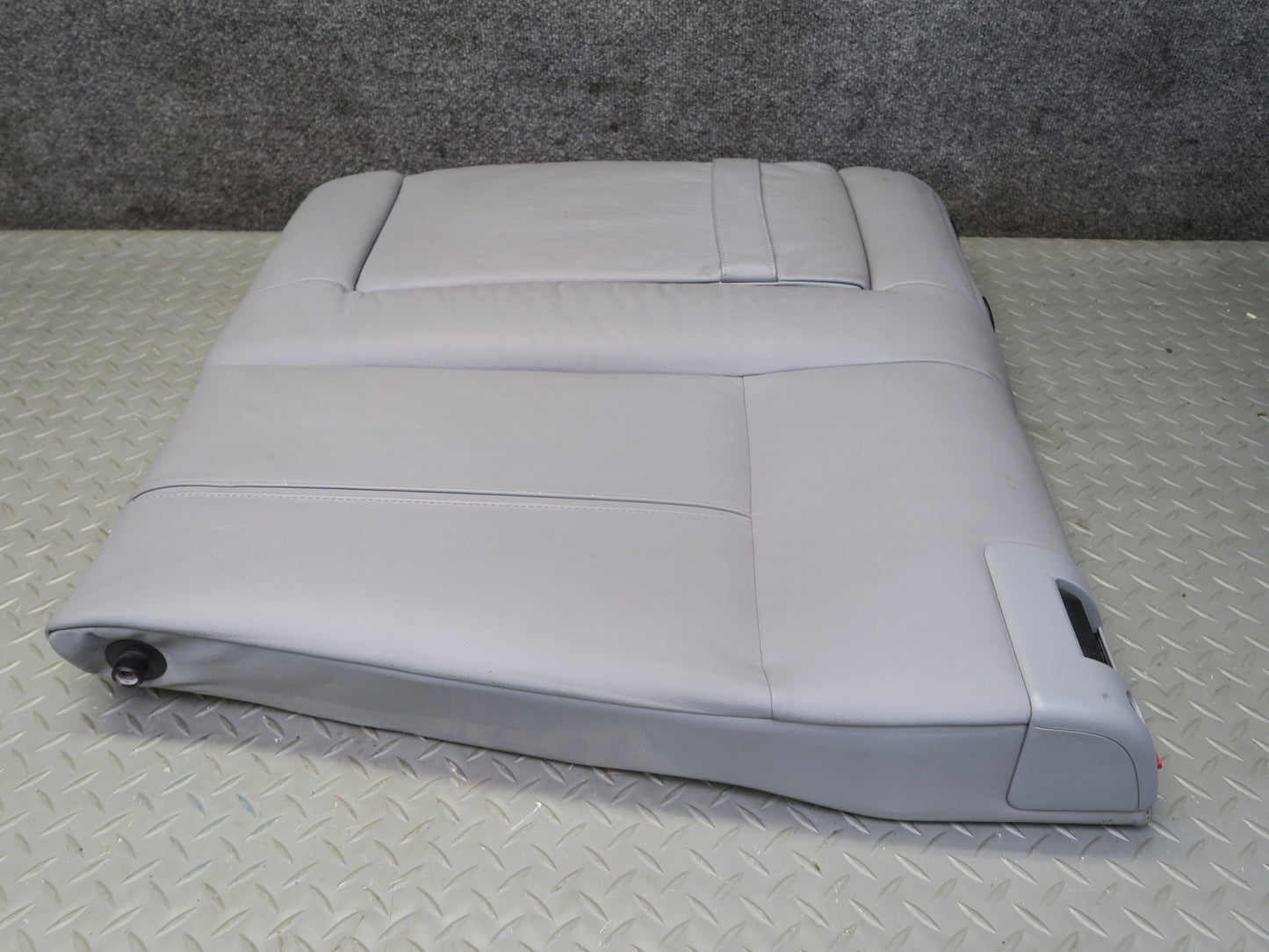 97-03 BMW E39 540ia Sedan Rear Seat Upper Backrest Leather Cushion Gray OEM