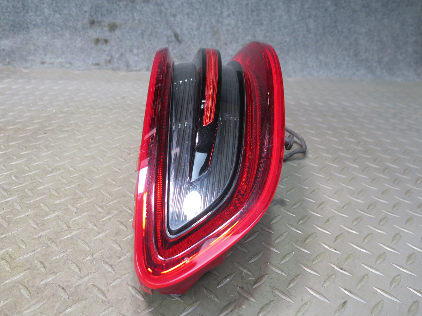 2015-2018 Porsche Macan Rear Left & Right Inner Outer LED Tail Light Lamp Set