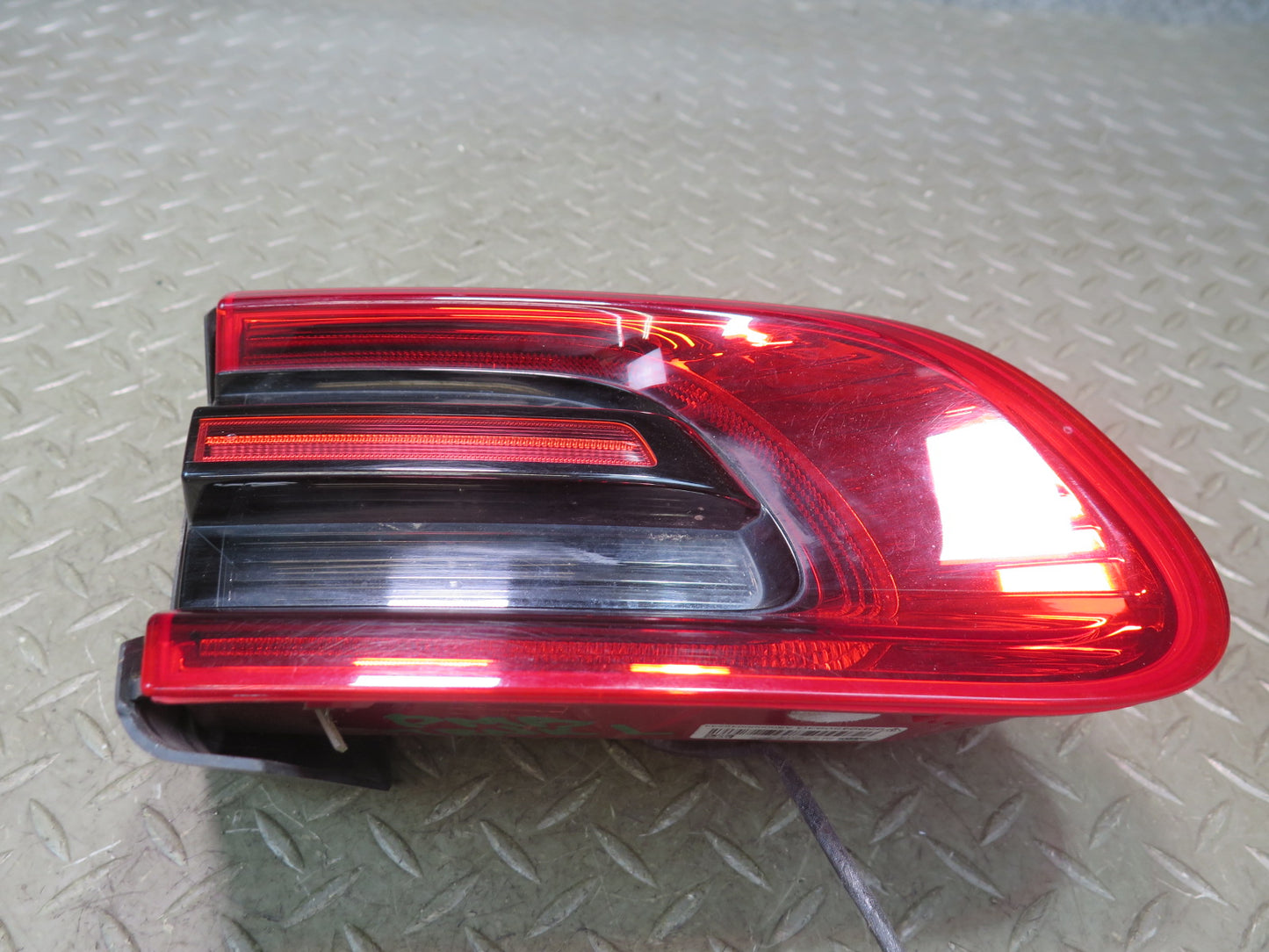 2015-2018 Porsche Macan Rear Left & Right Inner Outer LED Tail Light Lamp Set