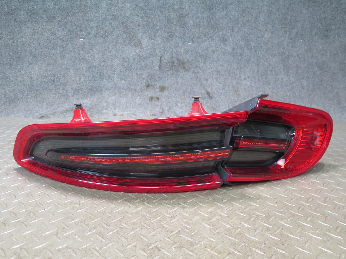 2015-2018 Porsche Macan Rear Left & Right Inner Outer LED Tail Light Lamp Set
