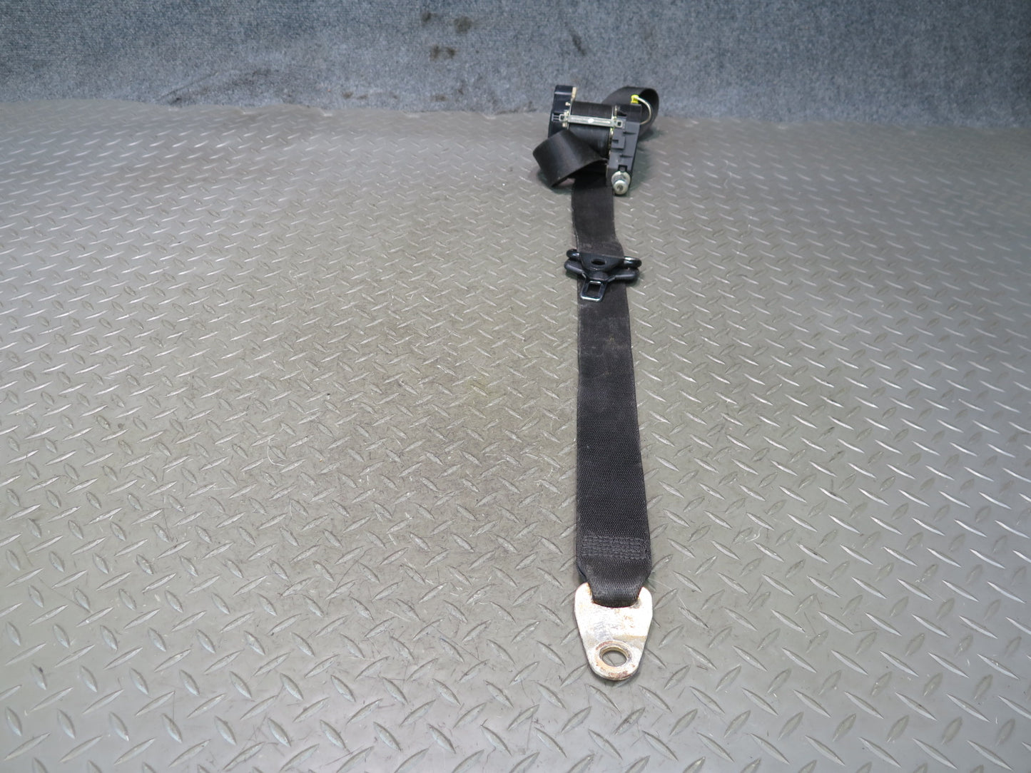 02-12 MERCEDES G500 W463 REAR LEFT & RIGHT SIDE SEATBELT RETRACTOR SET OEM