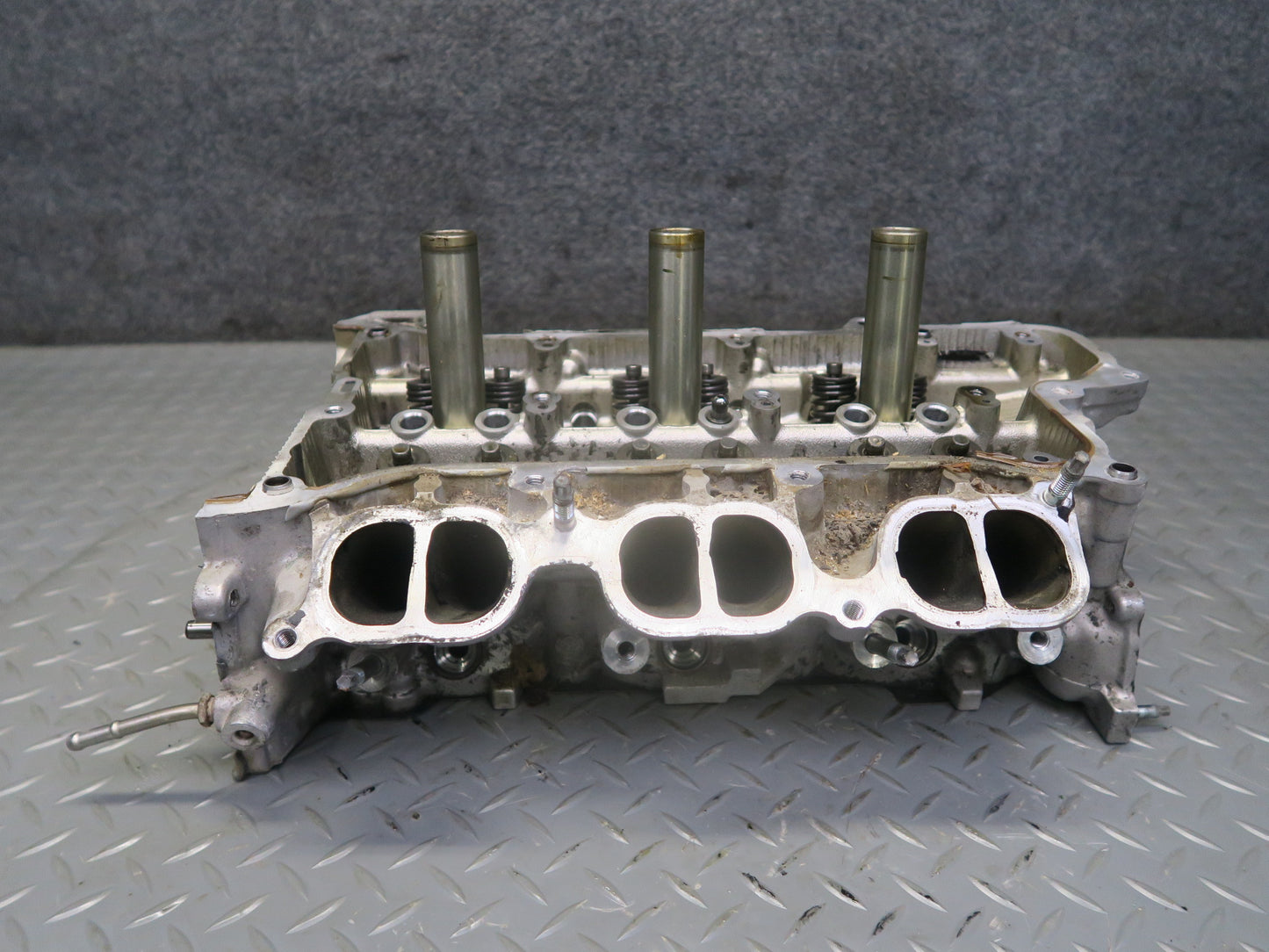 06-13 Lexus IS250 4GRFSE Right Engine Cylinder Head w Rocker Arm Set 90K OEM