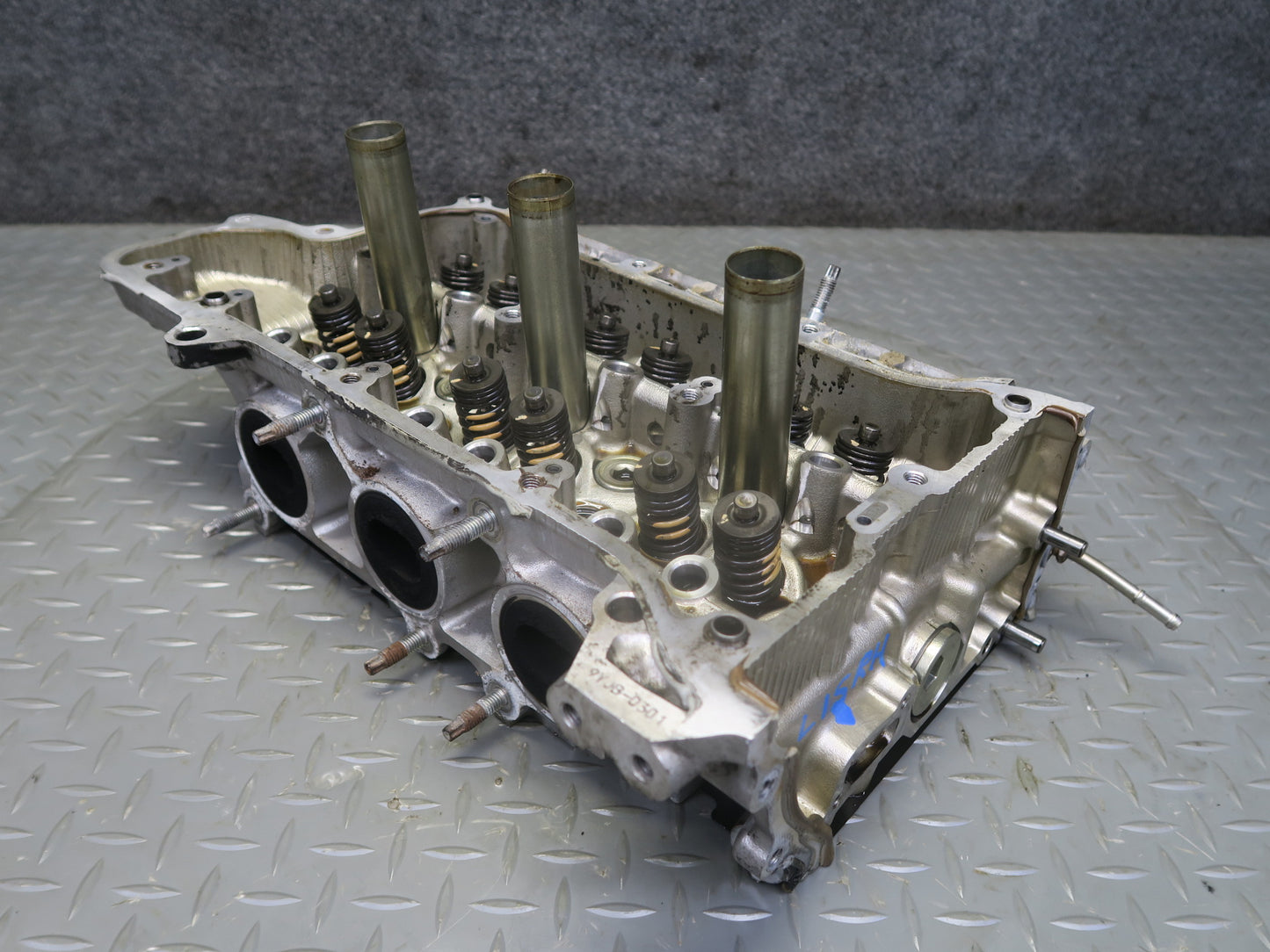 06-13 Lexus IS250 4GRFSE Right Engine Cylinder Head w Rocker Arm Set 90K OEM
