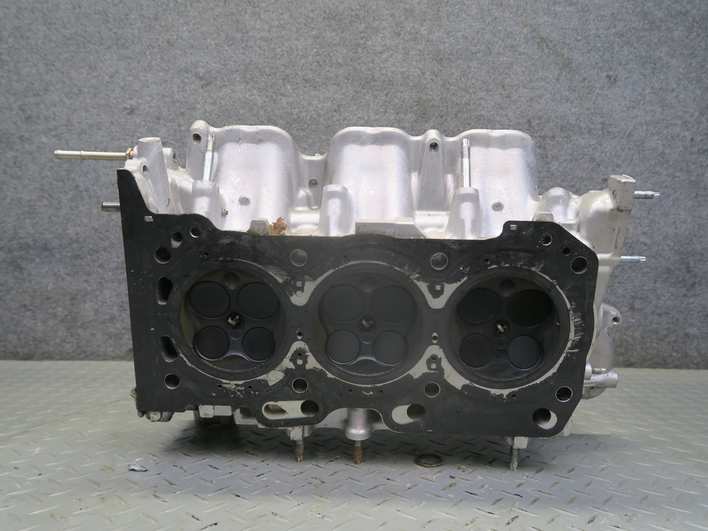 06-13 Lexus IS250 4GRFSE Right Engine Cylinder Head w Rocker Arm Set 90K OEM