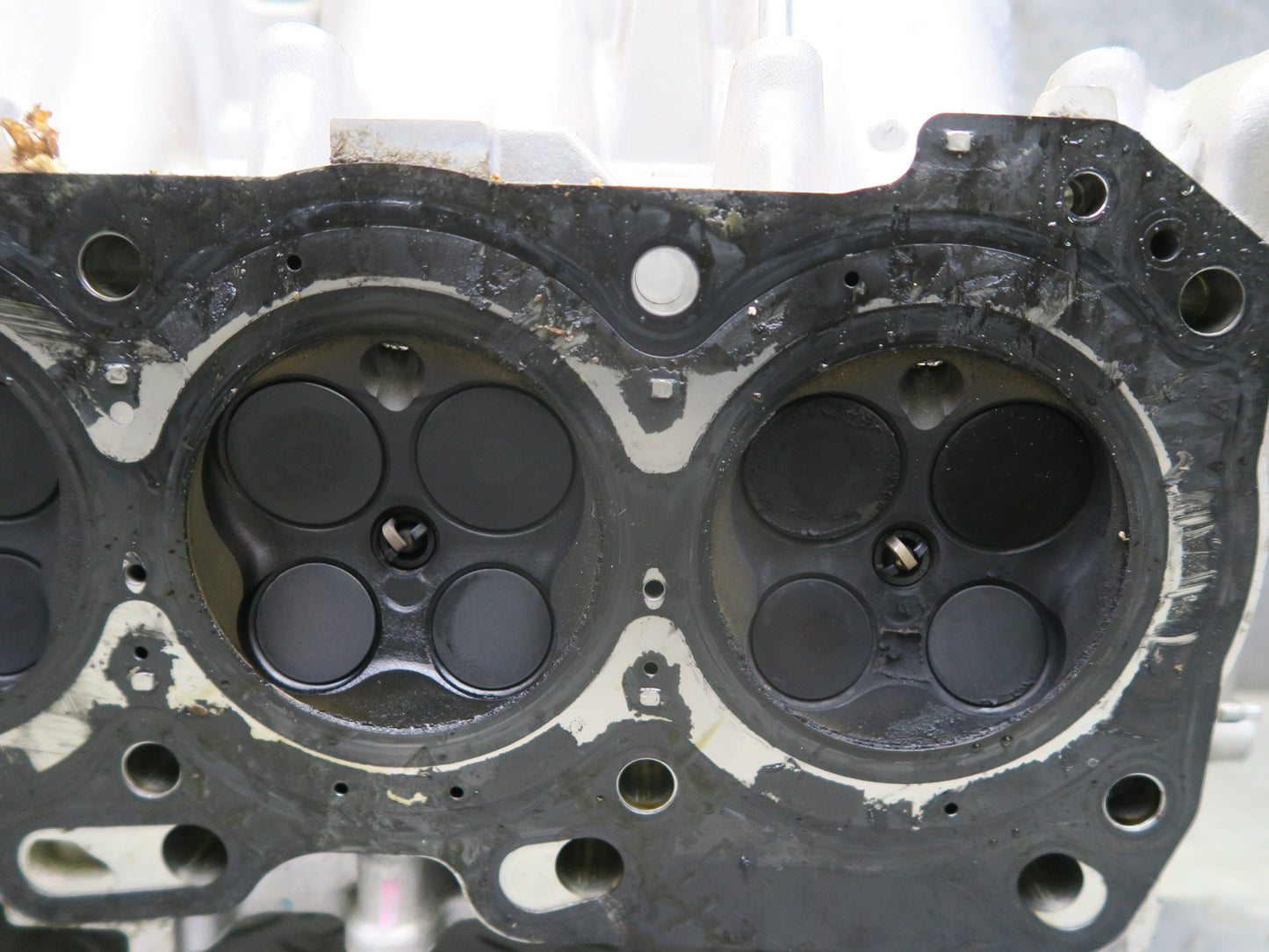 06-13 Lexus IS250 4GRFSE Right Engine Cylinder Head w Rocker Arm Set 90K OEM