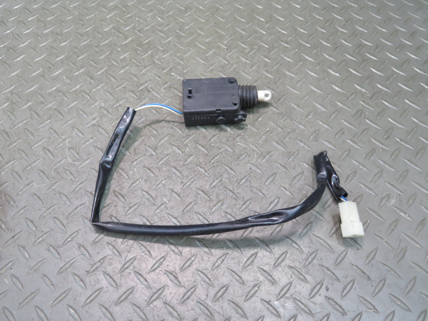 2002-2018 Mercedes W463 G500 G550 G55 AMG Front or Rear Door Lock Latch Actuator