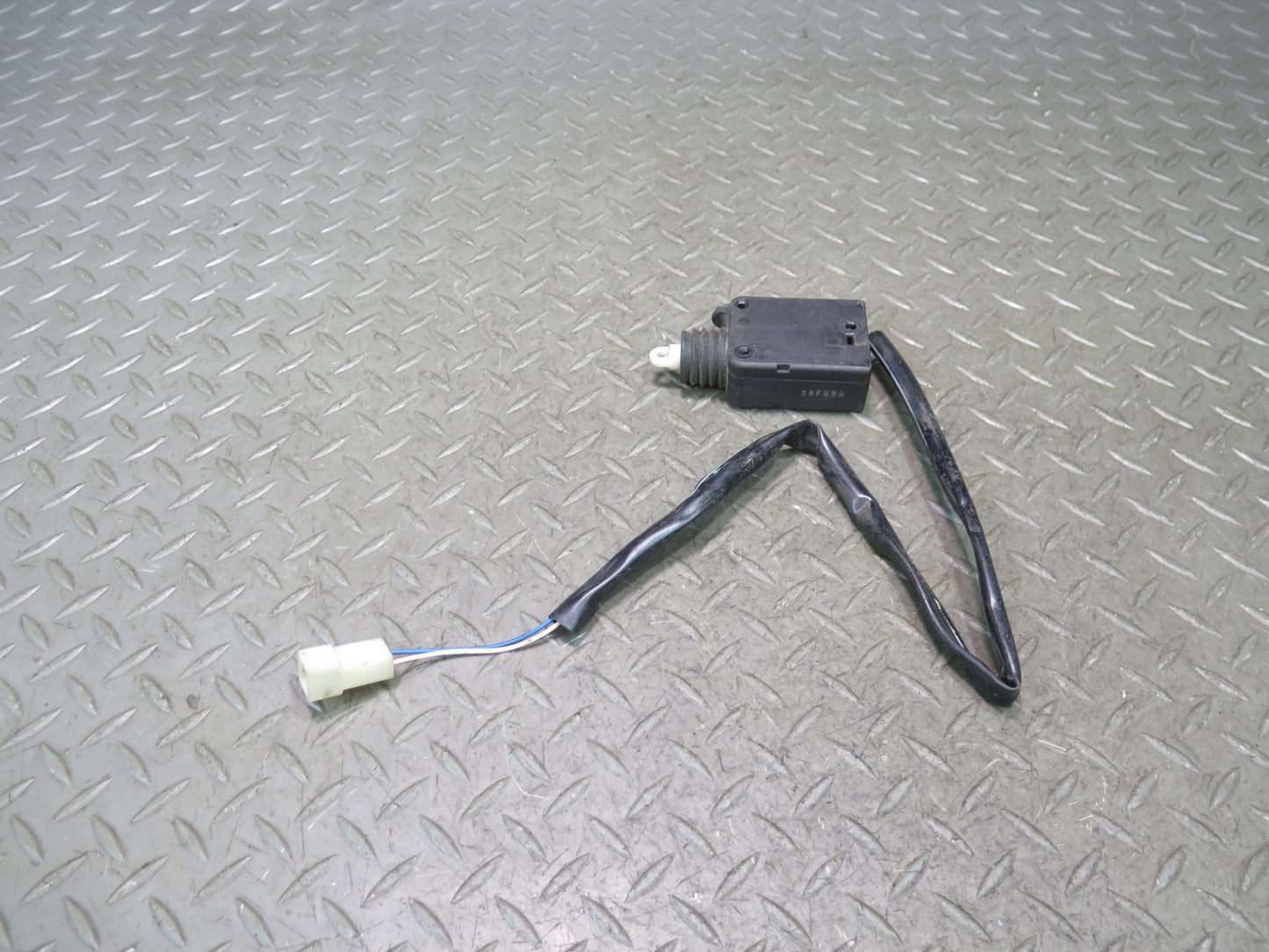 2002-2018 Mercedes G500 G550 G55 AMG Front or Rear Door Lock Latch Actuator