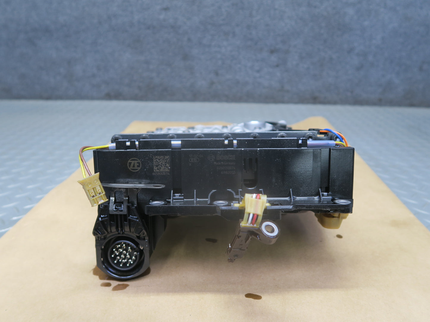 2017-2020 Maserati Levante M161 8HP-70 Transmission Valve Body Mechatronic
