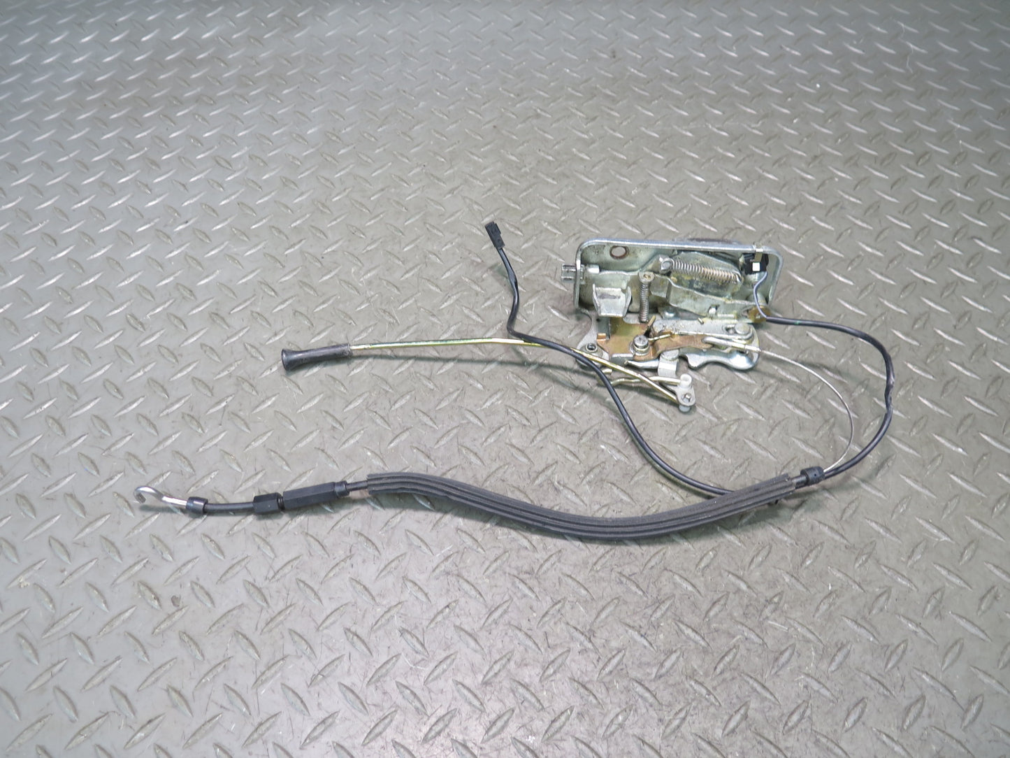 2002-2012 Mercedes W463 G500 G550 G55 AMG Front Right Door Lock Latch
