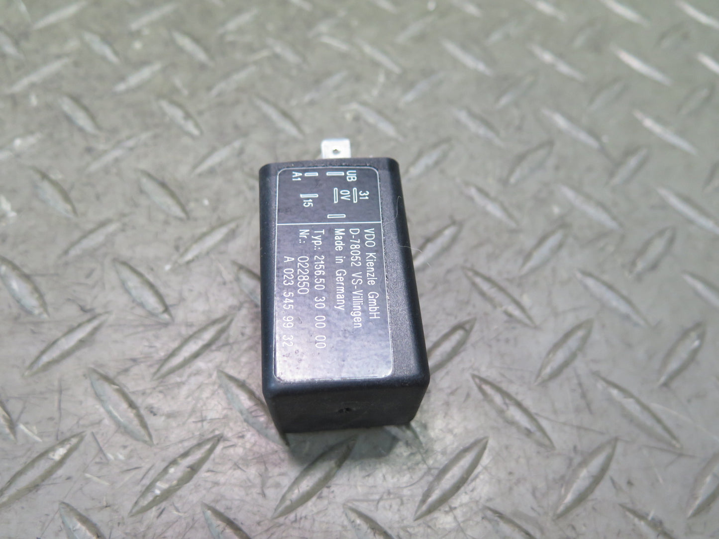 2003 Mercedes W463 G500 Electrical Ballast 0235459932