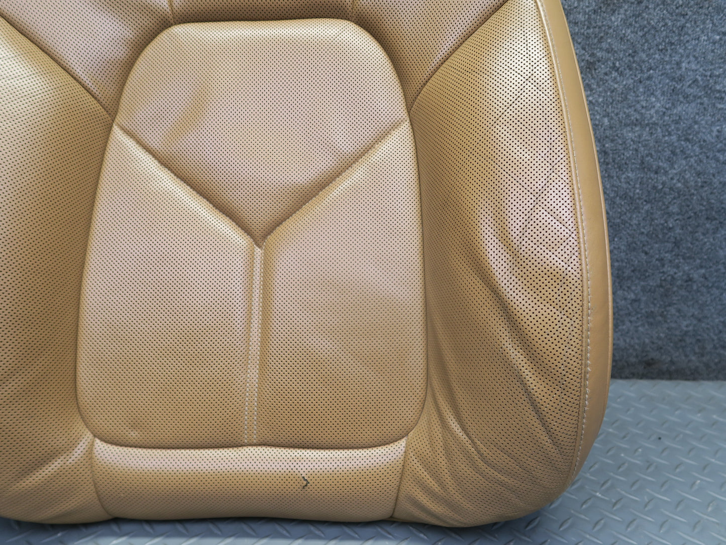 2011-2018 Porsche Cayenne 958 Front Right Seat Upper Leather Cushion Cognac