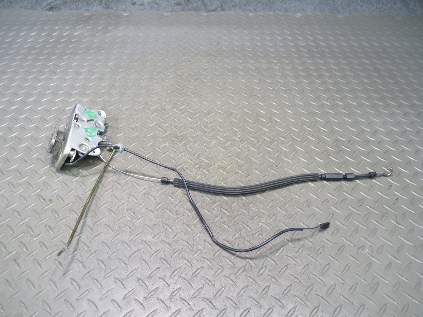 2002-2007 Mercedes W463 G500 G55 AMG Rear Right Door Lock Latch